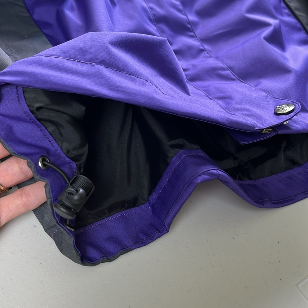 The North Face Vintage Summit Series Gore-Tex Jacket Waterproof Purple XL - Picture 8 of 16
